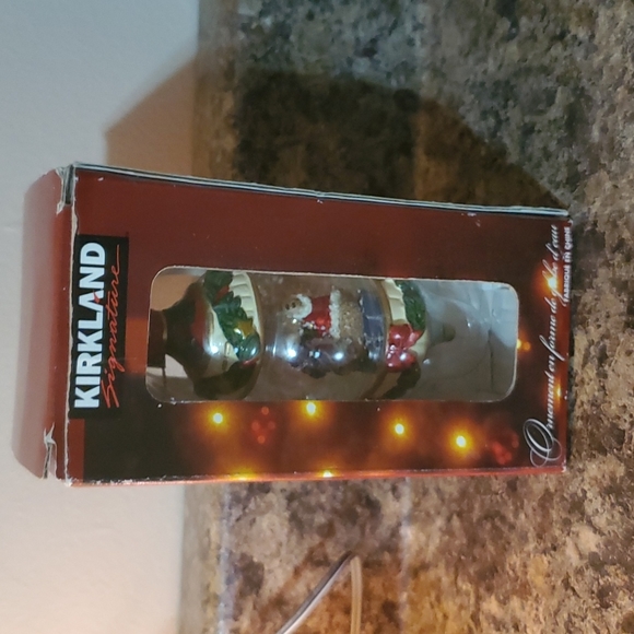 Kirkland Signature Waterglobe Ornament - Picture 5 of 5